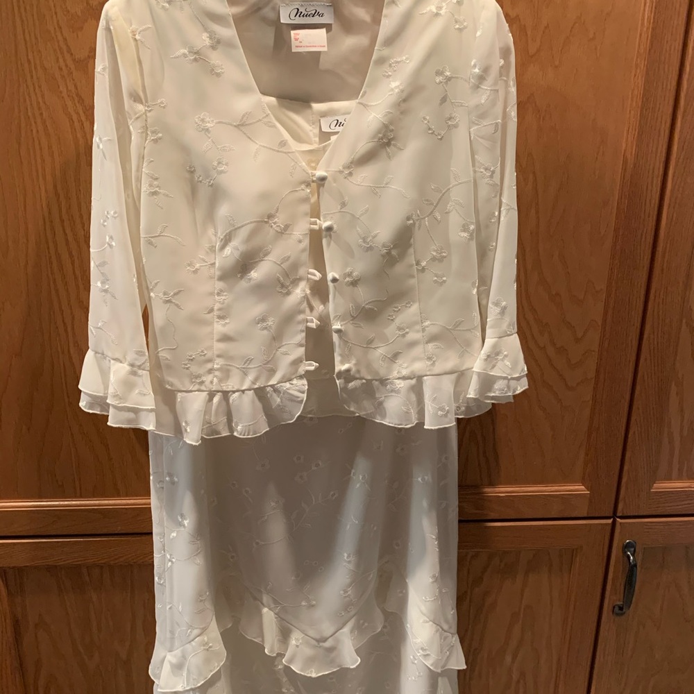 EUC worn once NUEVA mother-of-the-groom dress sz 6